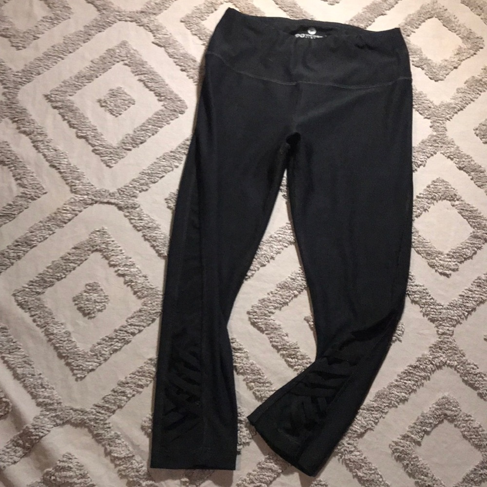 90 Degree by Reflex Cropped Leggings